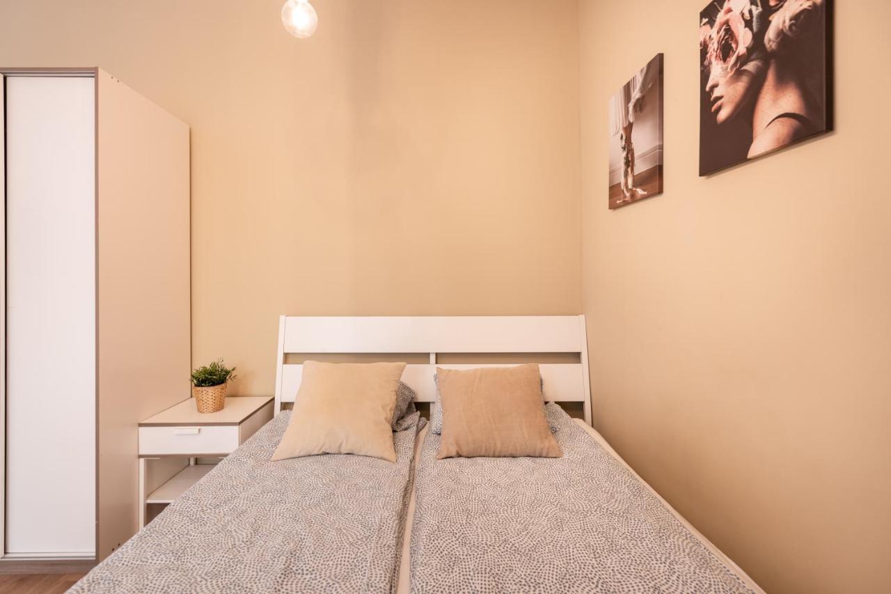 D71 Superior Apartments, Best Location, By Bqa ブダペスト エクステリア 写真